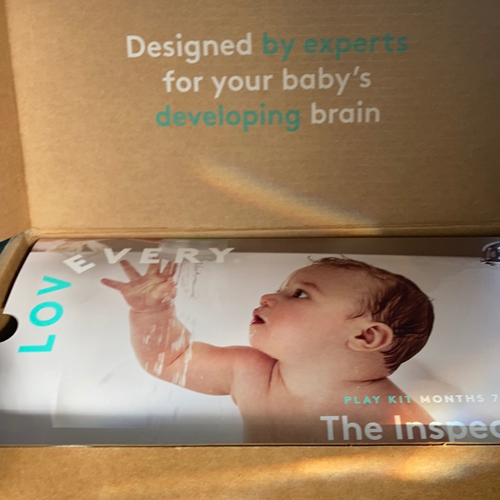 Lovevery 7-8 Month old play kit “The Inspector”
